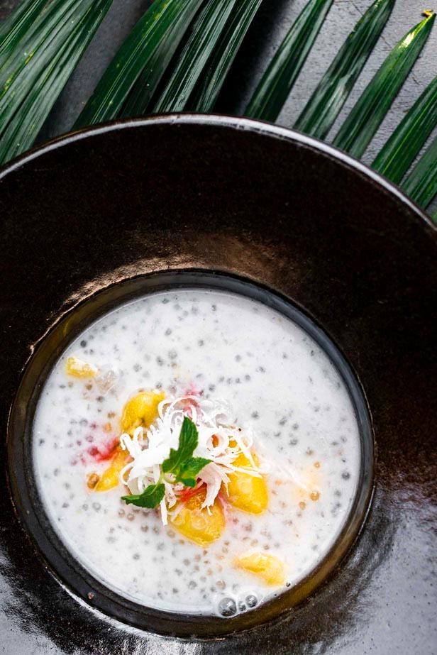 Banana Saku in Coconut Milk